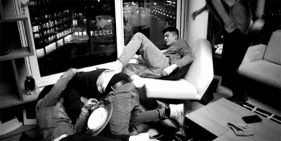 tumblr_m4lw42DXMN1rpy7n0o2_400